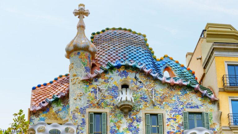 Colorful view of Casa Batllo
